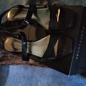 Apostrophe Dress Shoes Size 6 1/2 Medium Color Black